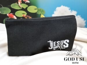 Trousse- cosmétique   I LOVE JESUS